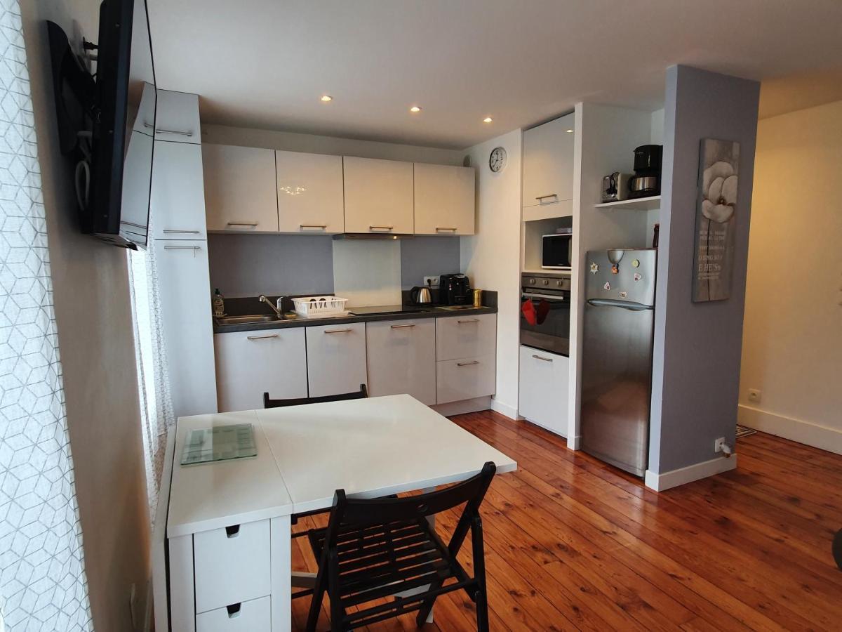 Appartement T2 4 Personnes Wifi Et Climatisation Bagnères-de-Luchon Esterno foto