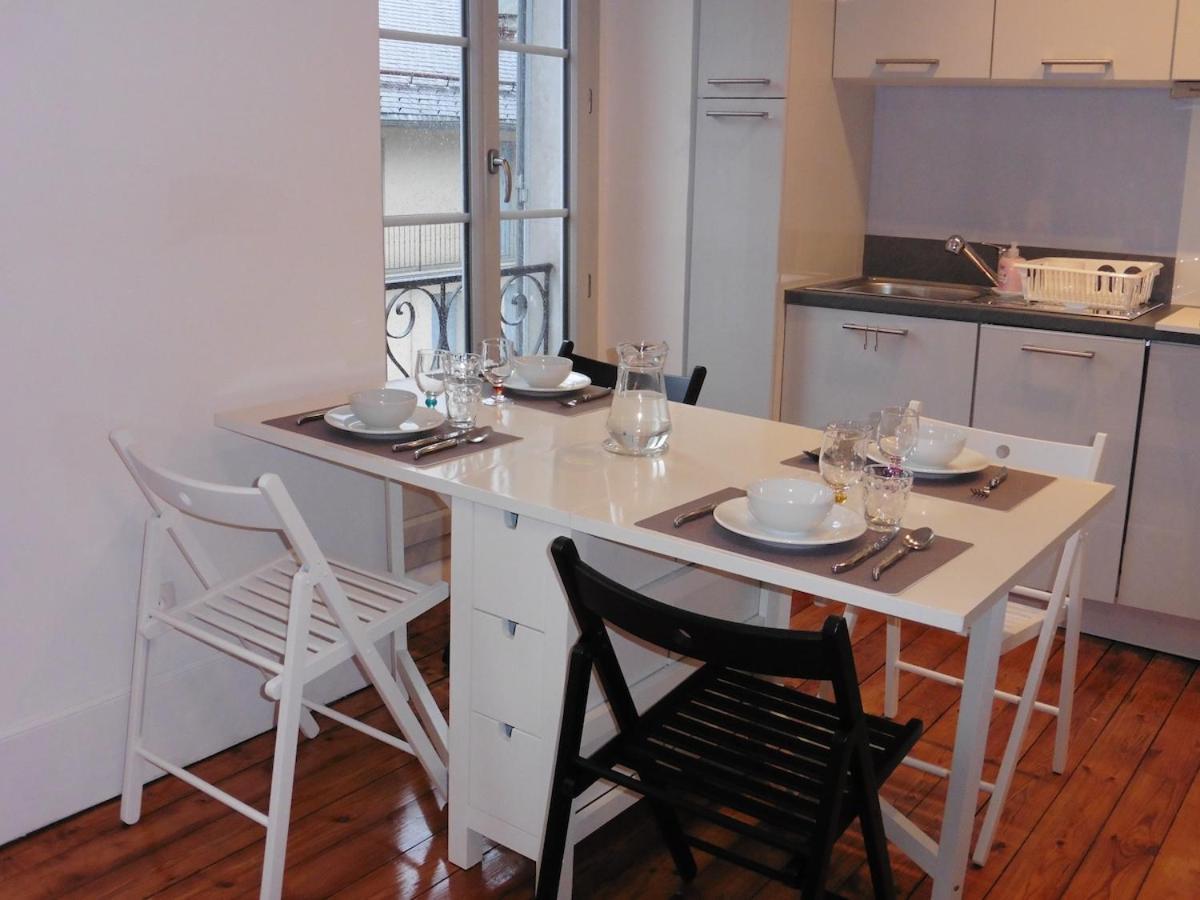 Appartement T2 4 Personnes Wifi Et Climatisation Bagnères-de-Luchon Esterno foto